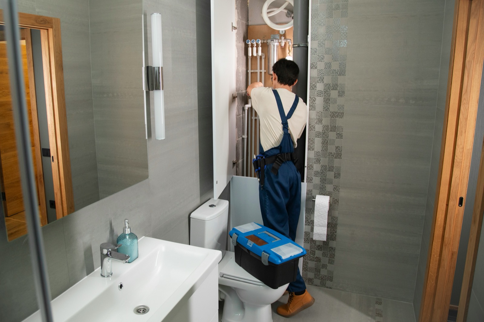 Sanitaires eau et pierre