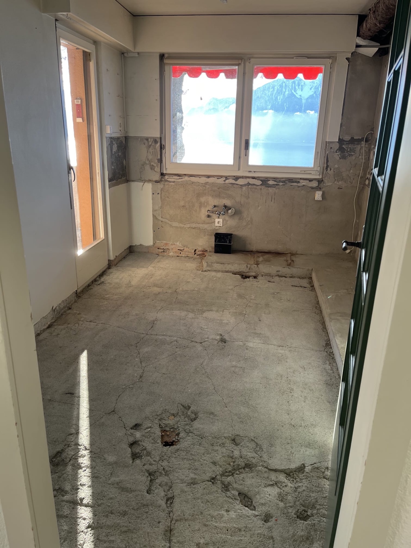 Avant travaux de maçonnerie à Lausanne — chantier MI Rénovation avant rénovation