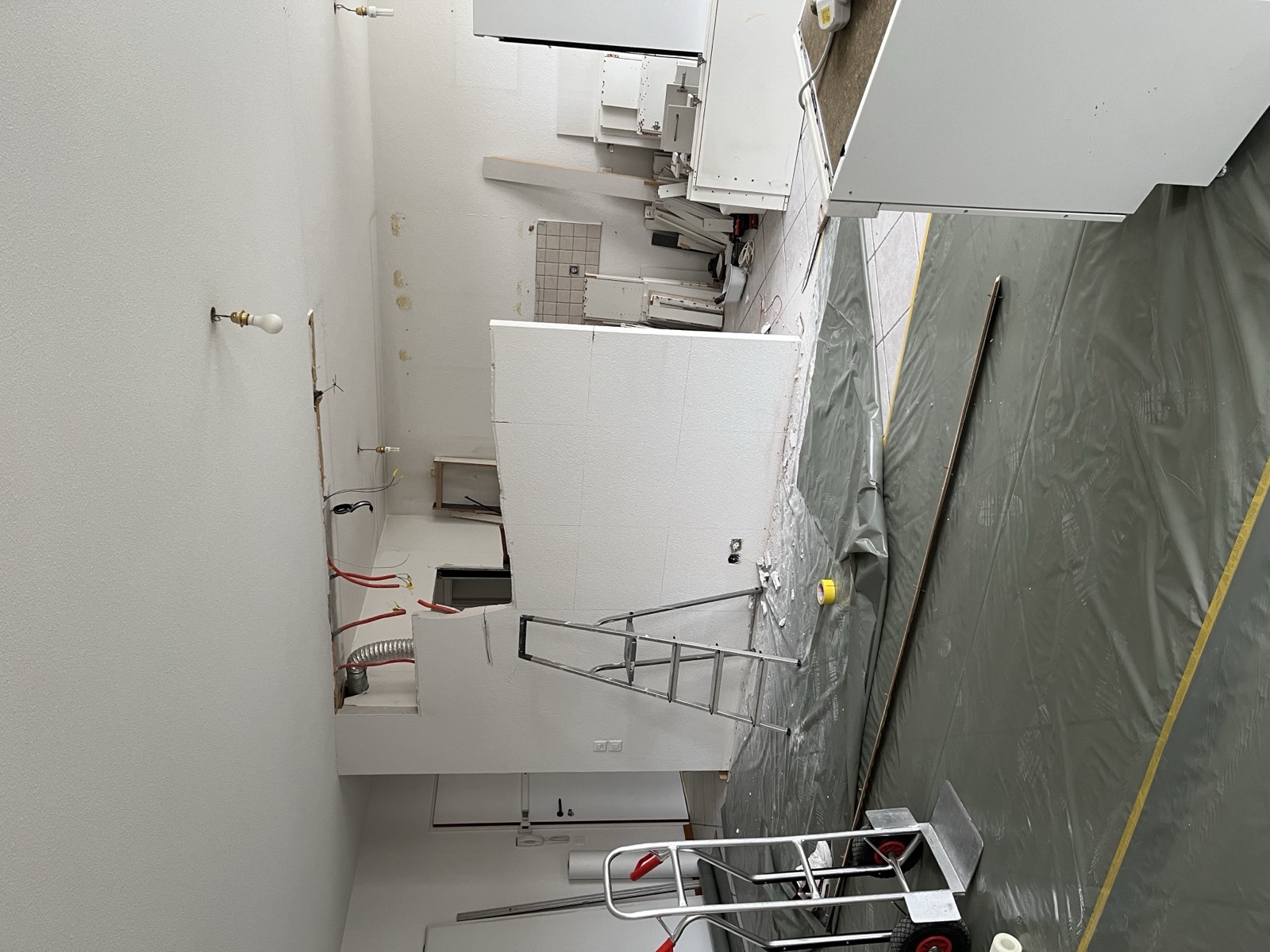 Escalier en pierres avant restauration — maçonnerie décorative MI Rénovation à Lausanne